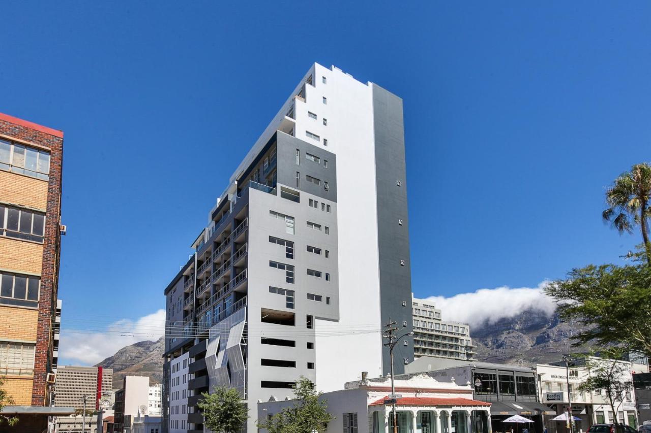 Backup-Power Eclectic Blue City View Apartment Cape Town Exterior photo